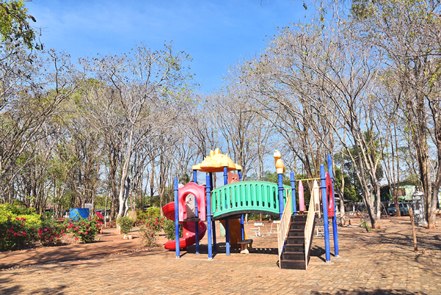 1741676336221_562_g1